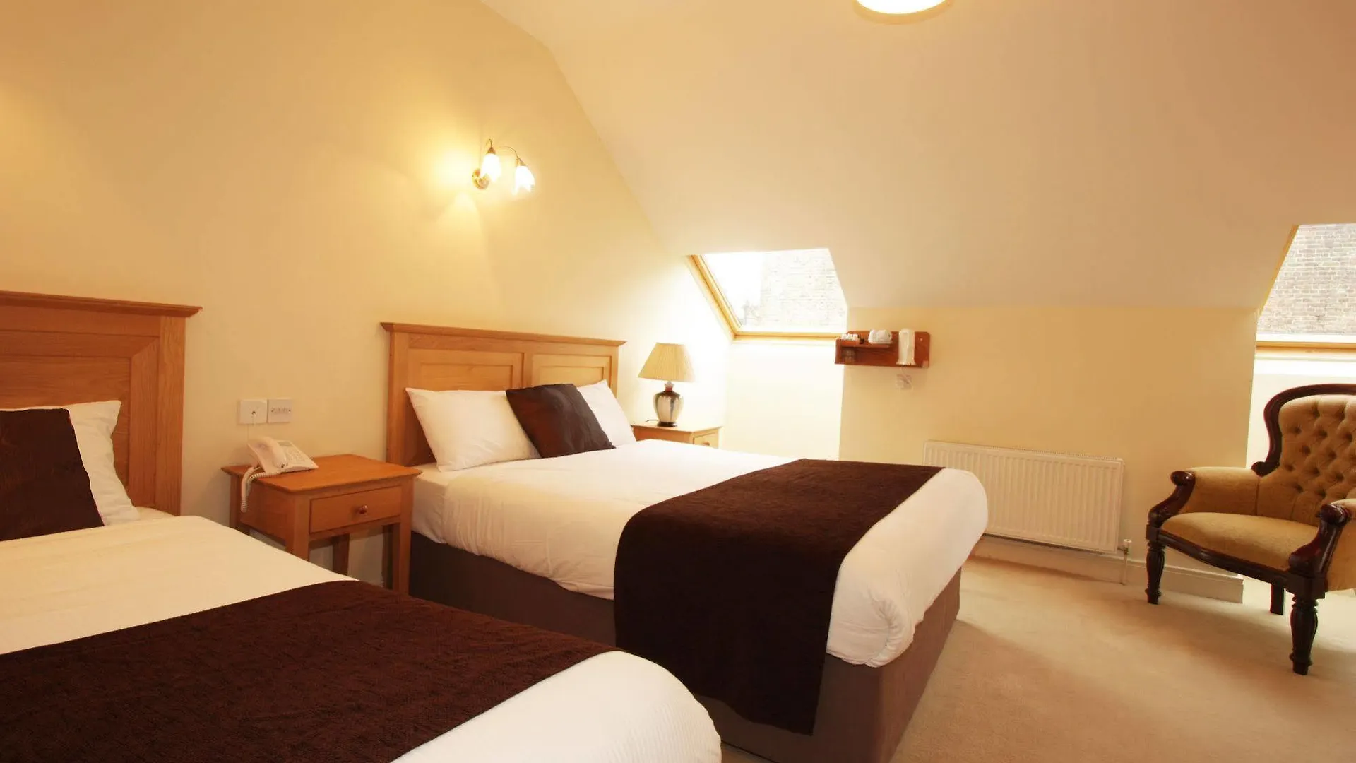 Stauntons On The Green Hotel Дублин Ирландия