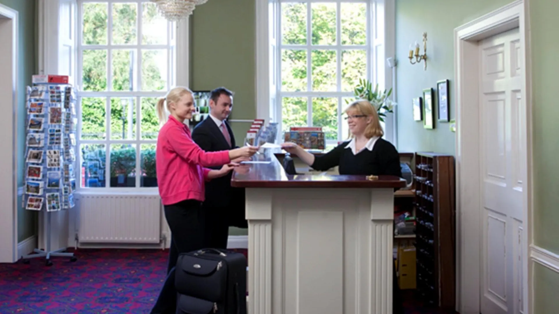 Stauntons On The Green Hotel Dublin 3*,