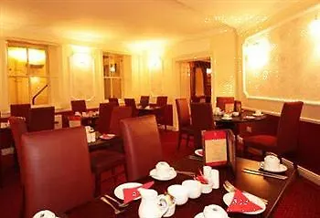 דבלין Stauntons On The Green Hotel