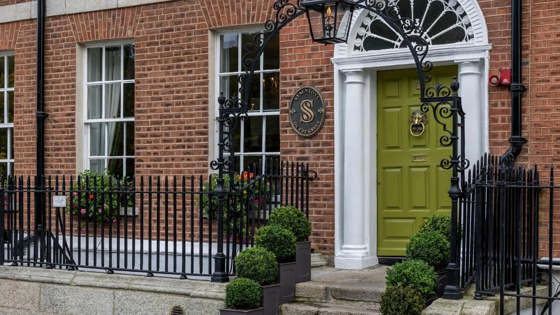 Stauntons On The Green Hotel Dublin 3*,  Irland